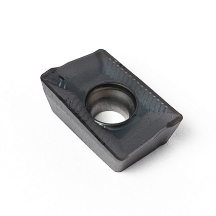 картинка Фрезерная пластина APKT1003PDSR LTM ATP1040 от магазина Гурумарт